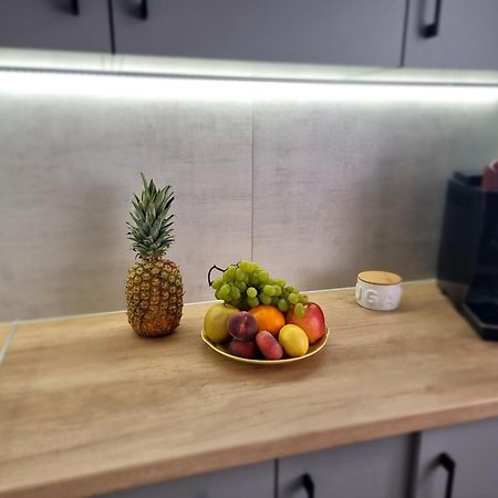 Apartament Lux Lemon Jelenia Góra Kültér fotó