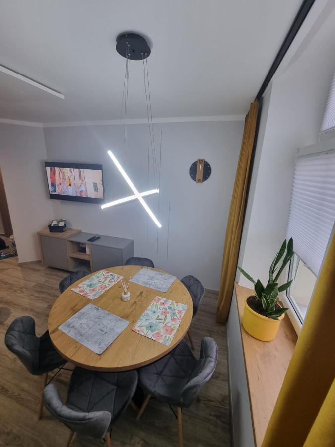 Apartament Lux Lemon Jelenia Góra Kültér fotó