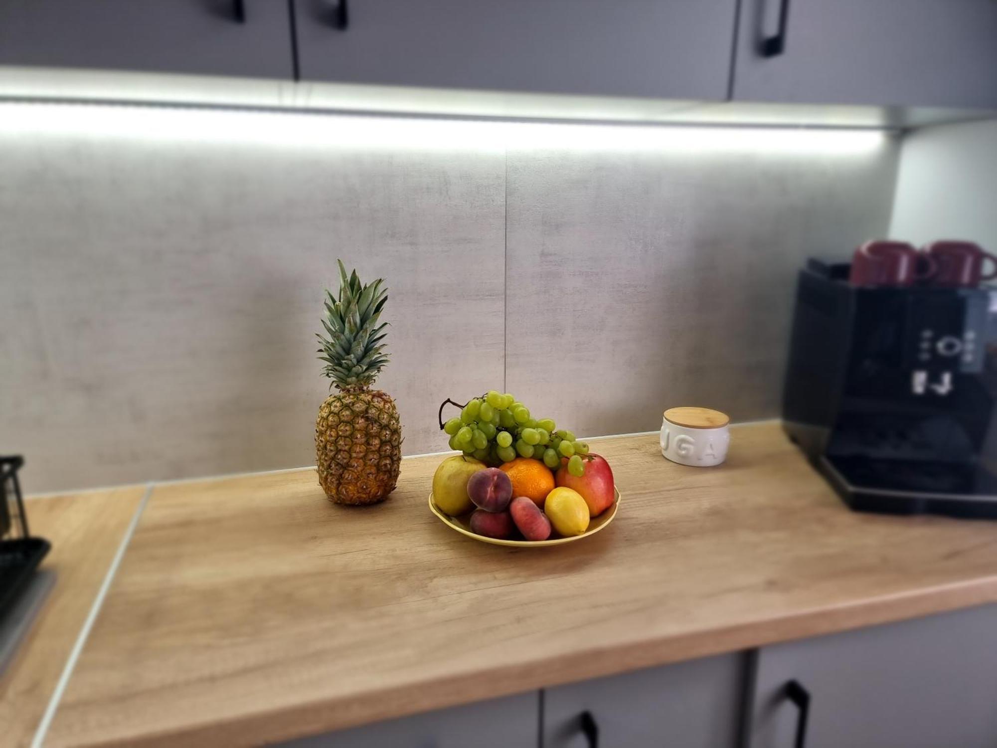 Apartament Lux Lemon Jelenia Góra Kültér fotó
